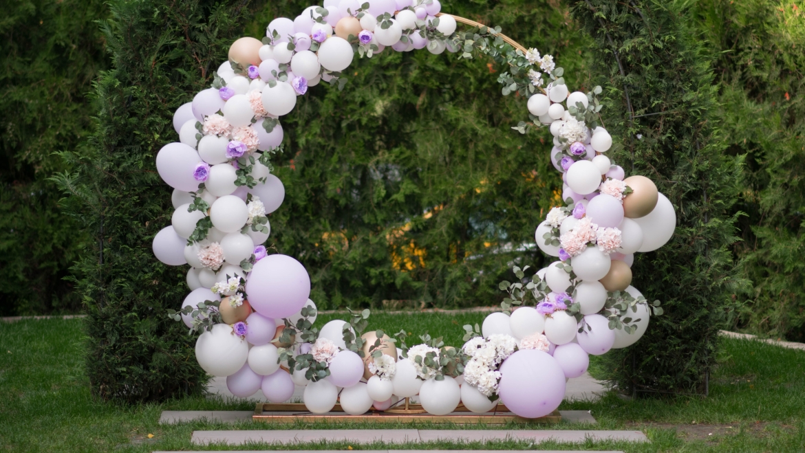 10 Hot Wedding Cake Trends 2016